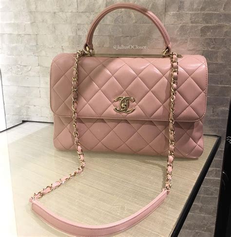 pin Chanel bag